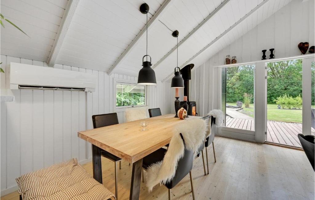Fotografie z fotogalerie ubytování Amazing Home In Oksbøl With Sauna v destinaci Oksbøl