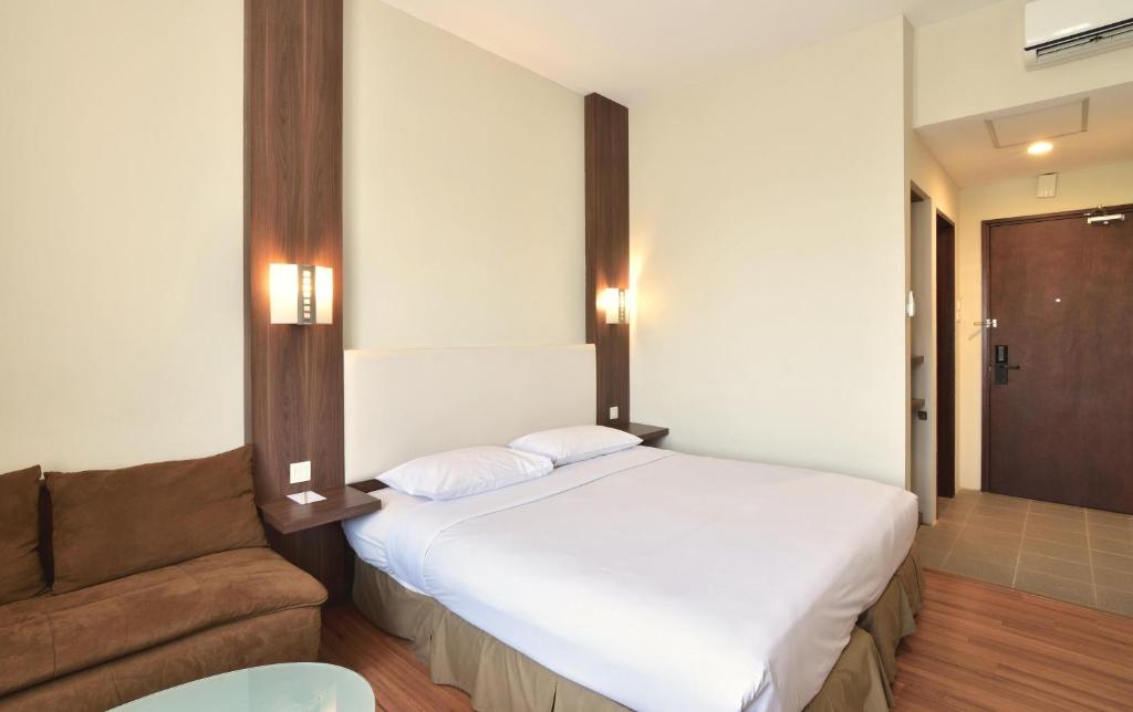 Grand Cikarang Hotel - Habitación Doble O Gemela