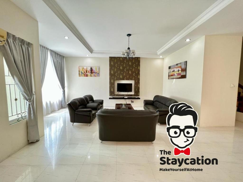 Staycation Kuching BDC Landed House Hup Kee OLD, Kuching (updated