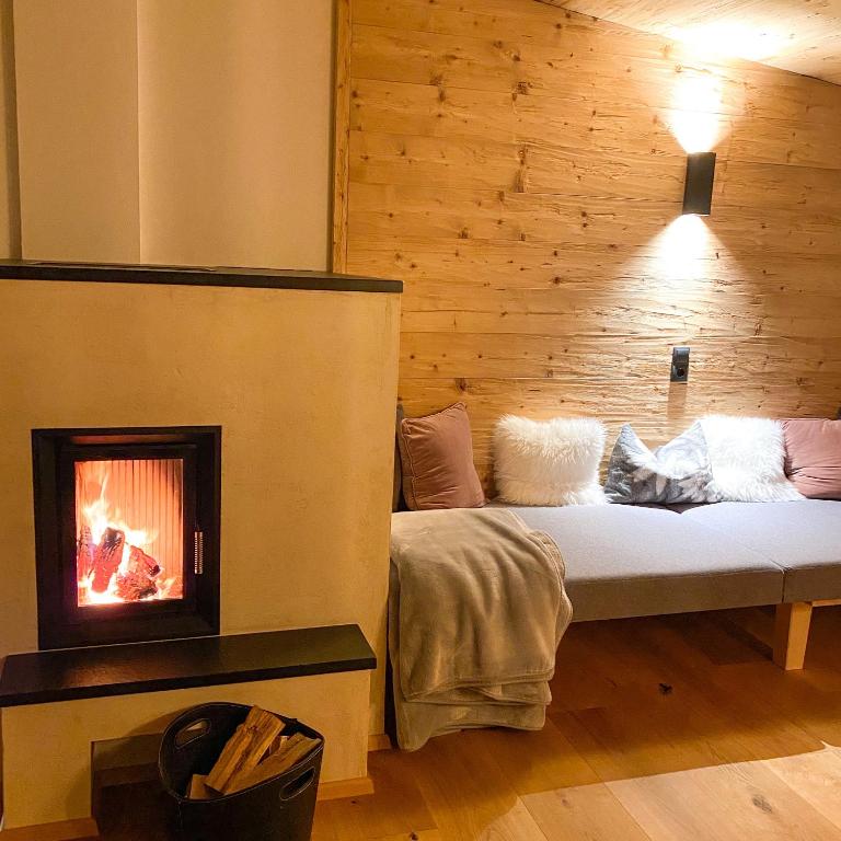 Postel nebo postele na pokoji v ubytování Chalet Tuxer