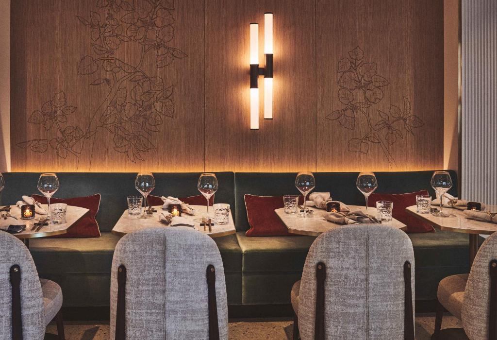 Small Luxury Hotel Ambassador Zurich - Resim 13