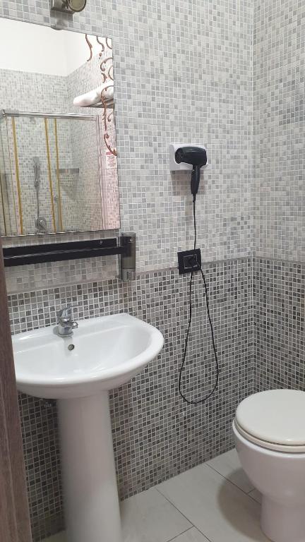Kúpeľňa v ubytovaní MADB&B