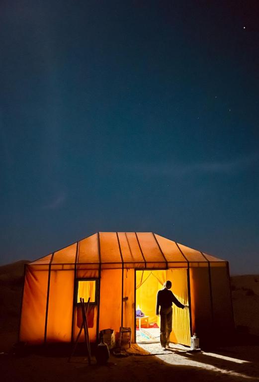 Hosté ubytování Tinfou desert camp