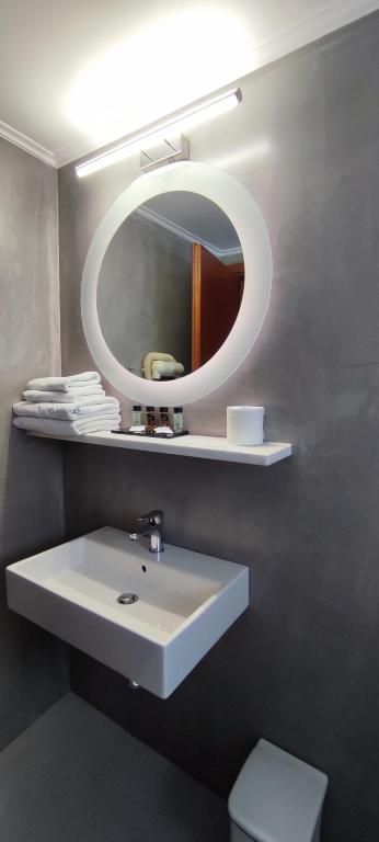 A bathroom at Poseidonio