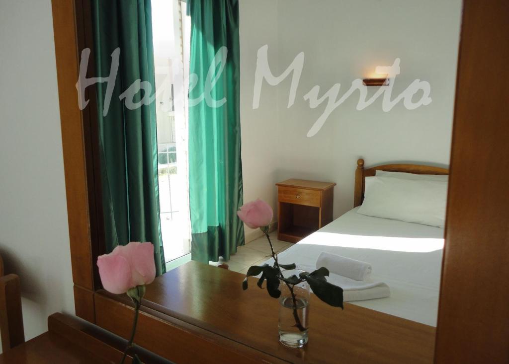 Mirto Beach Hotel & Restaurant - Sala Gemela Económica
