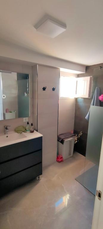 A bathroom at RELAX