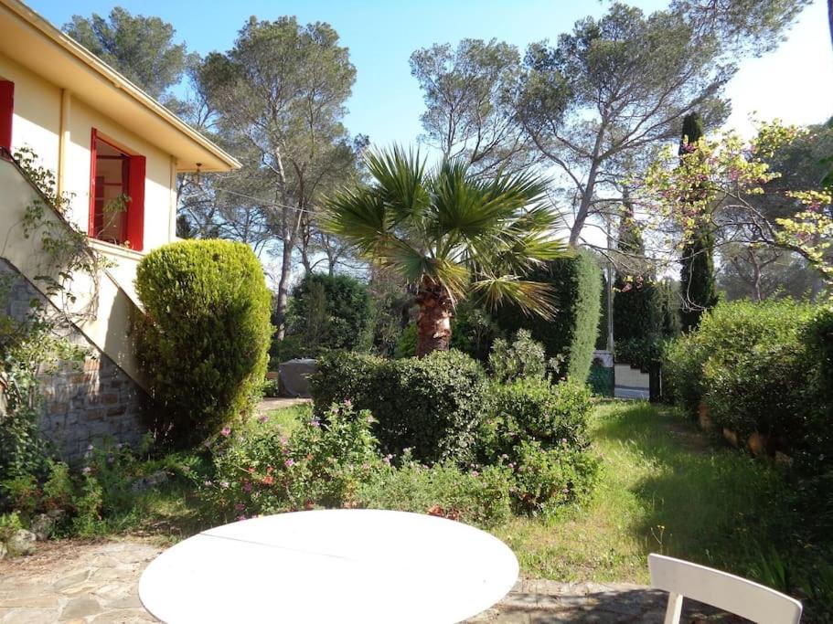 Fotografia z galérie ubytovania VILLA LOU CIGALOUN 10 pax v destinácii Saint-Raphaël