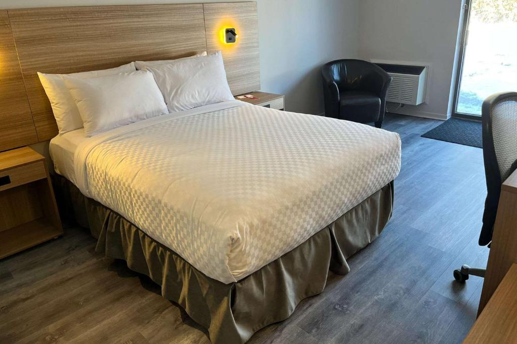 Econo Lodge Airport Quebec - Resim 27