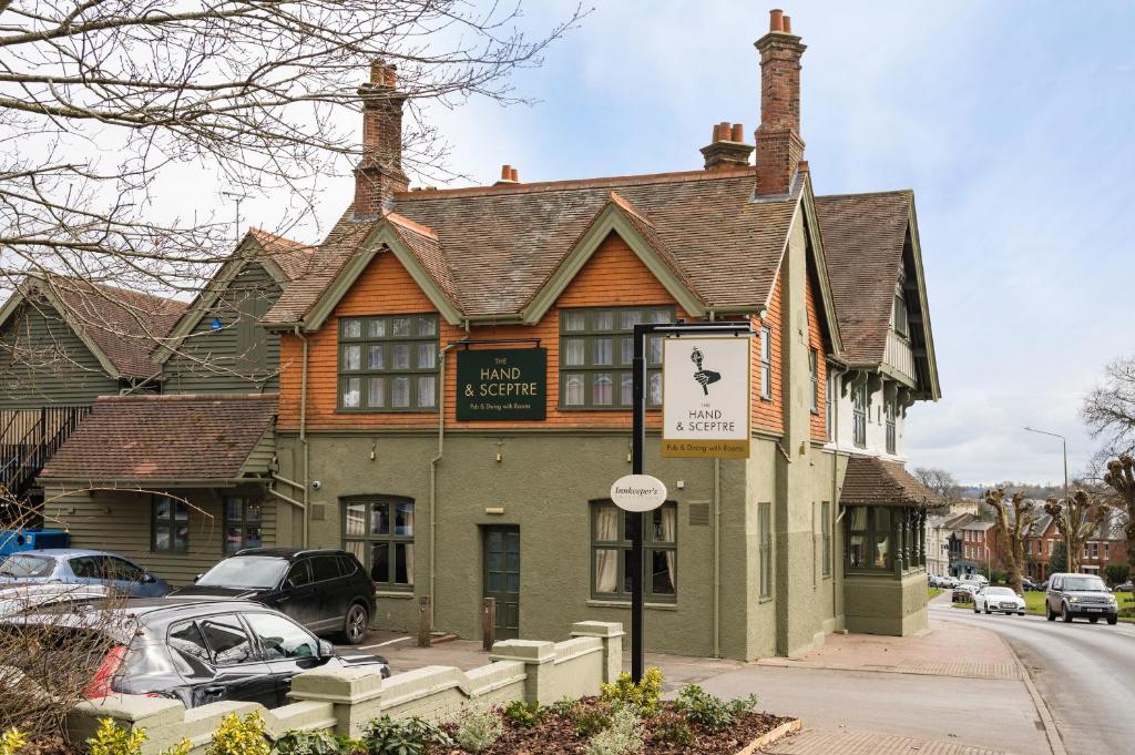 Innkeeper's Lodge Tunbridge Wells, Southborough in Southborough, Kent, England