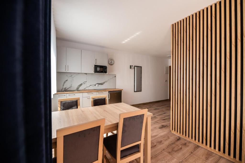 Apartamenty Henry - 14