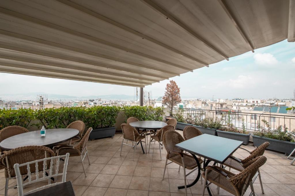 Balkón nebo terasa v ubytování Athens Golden City Hotel