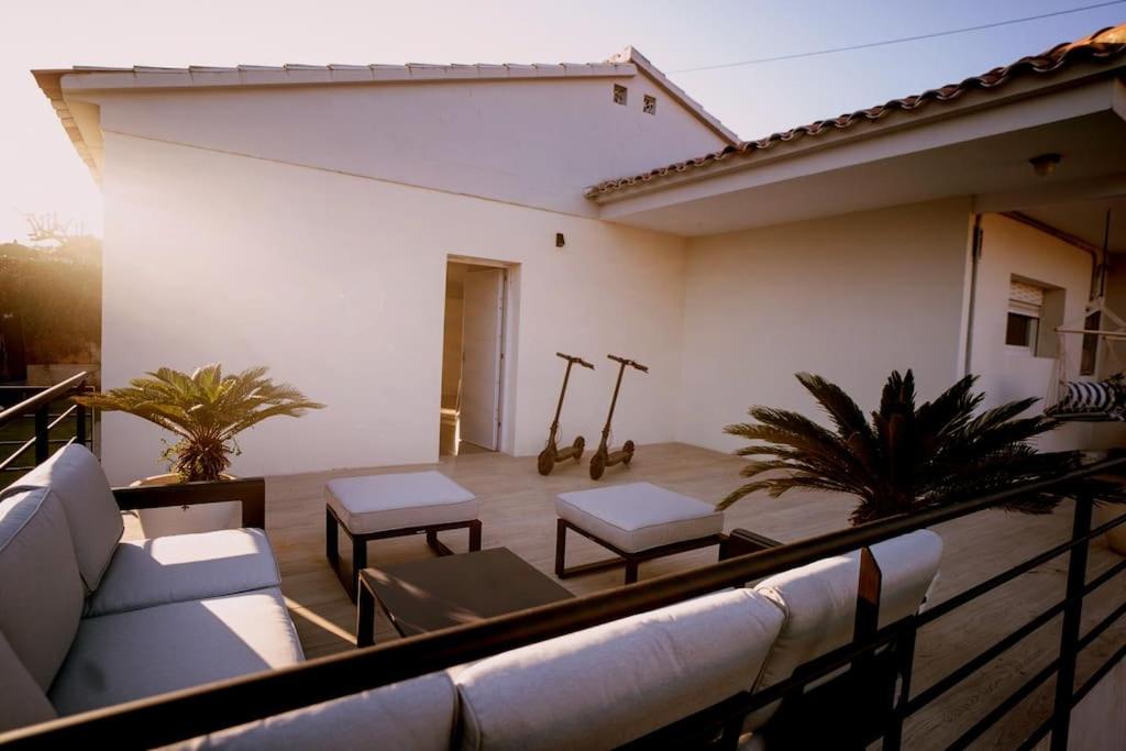 Fotografie z fotogalerie ubytování Preciosa casa blanca junto playa v destinaci Segur de Calafell