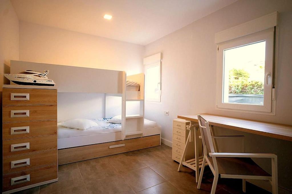 Fotografie z fotogalerie ubytování Preciosa casa blanca junto playa v destinaci Segur de Calafell