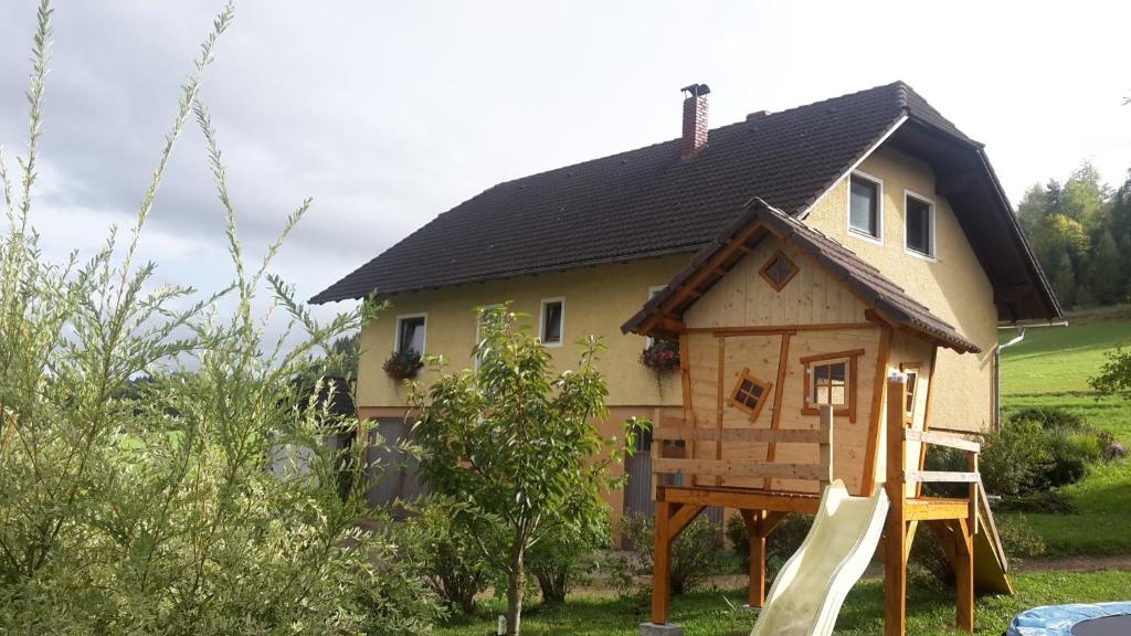 Budova, kde se apartmán nachází