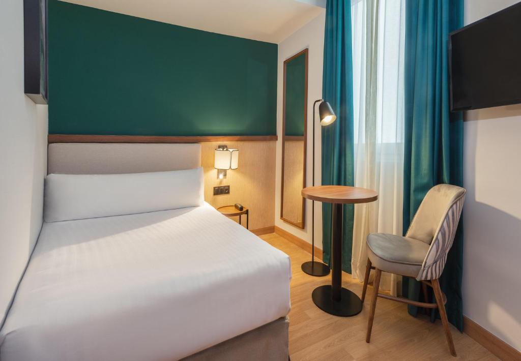 Hotel Elche Centro , affiliated by Melia, Elche – Güncel 2023 ...