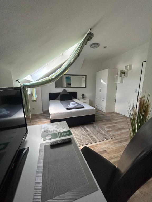 Hotel Hasselberg - Single Room With Balcony