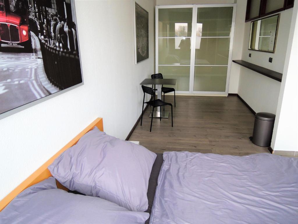 Bett + Fitness - Double Room