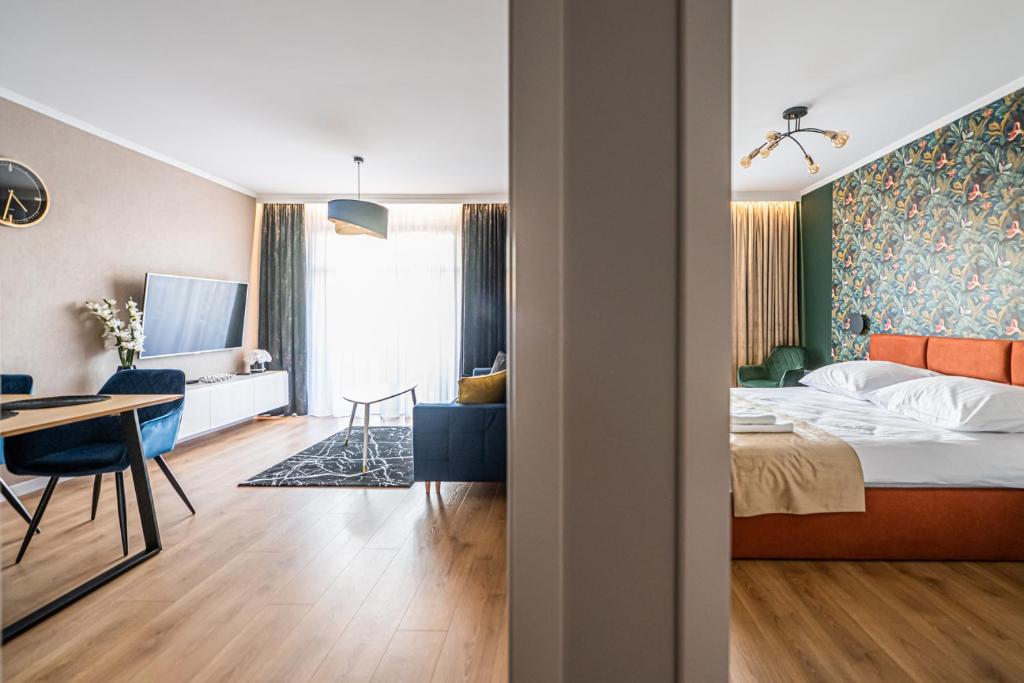 APARTMENT 24H WITH FREE GARAGE AND AC Jagiełły 5 - 2