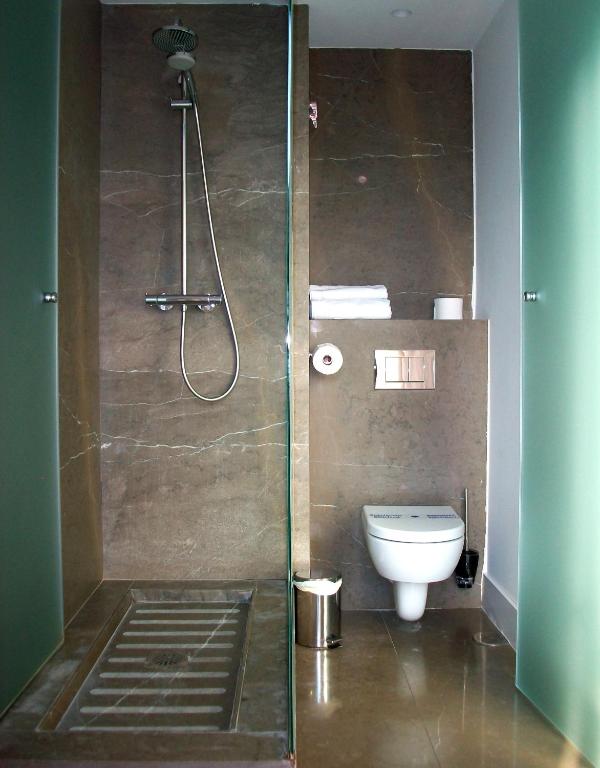 Khu Hotel - Resim 16