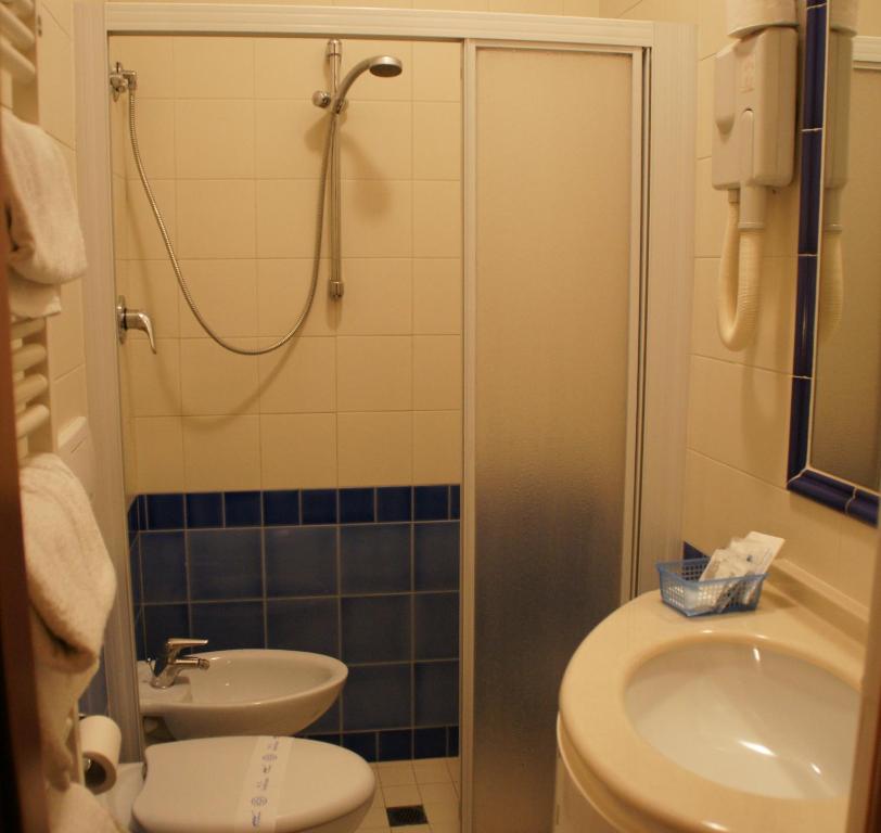 Koupelna v ubytování Hotel Verudella
