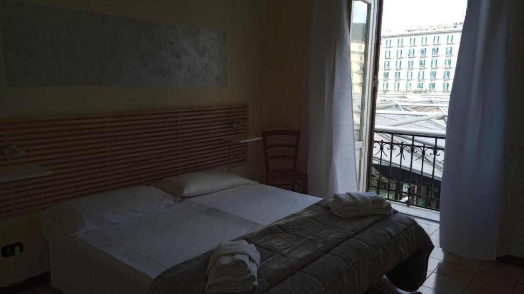 Hotel Eliseo Napoli - Resim 36