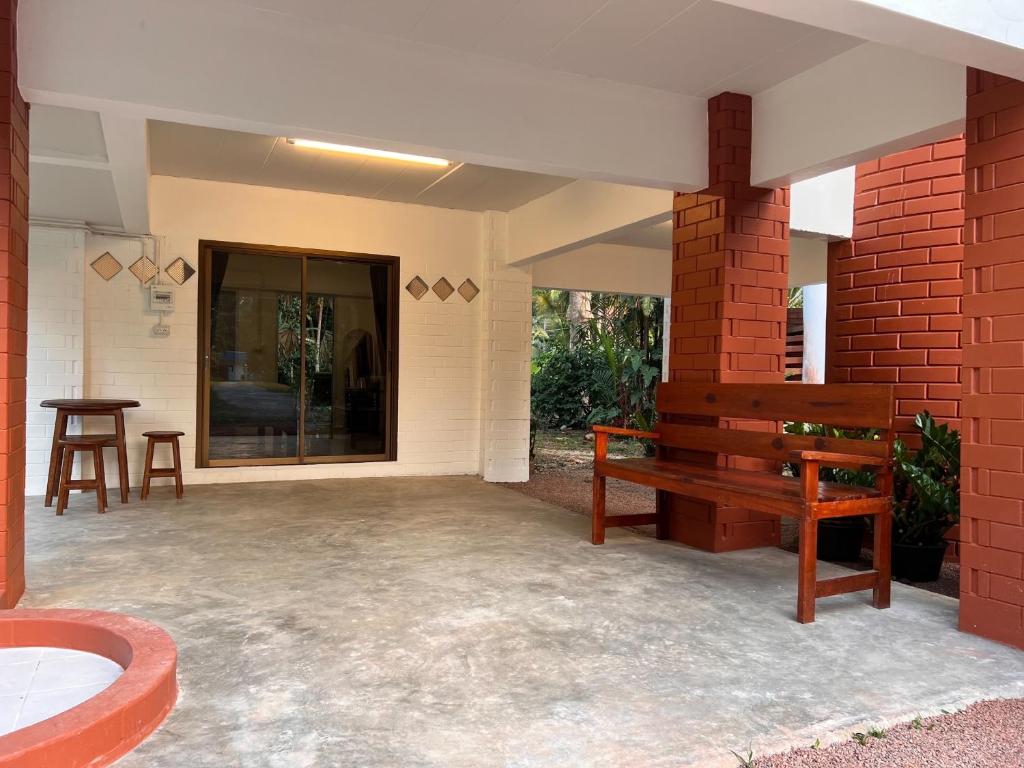 Patio nebo venkovní prostory v ubytování Naisang Hostel