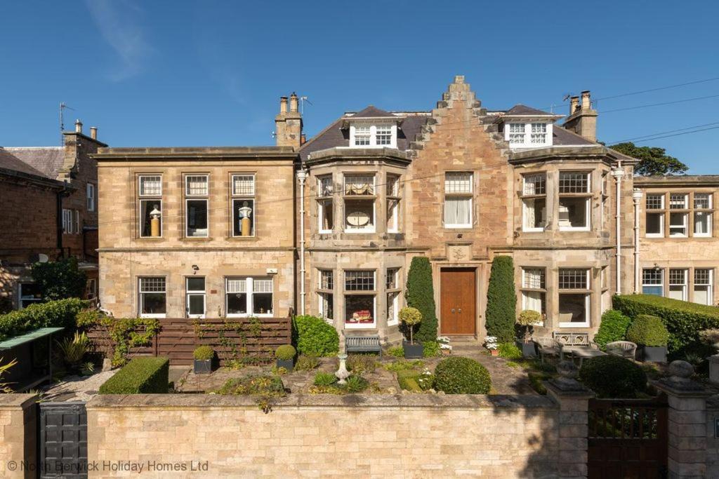 St Colms Main House, North Berwick (updated prices 2024)