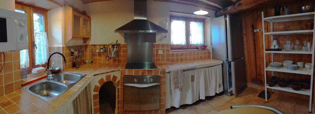 Fotografie z fotogalerie ubytování Casa Feliu v destinaci Isil