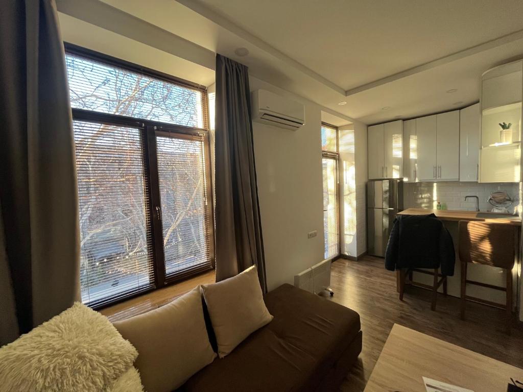 Kuchyň nebo kuchyňský kout v ubytování Cascade White Luxury Apartment