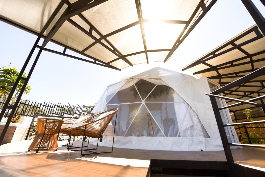 Posezení v ubytování Alma Glamping