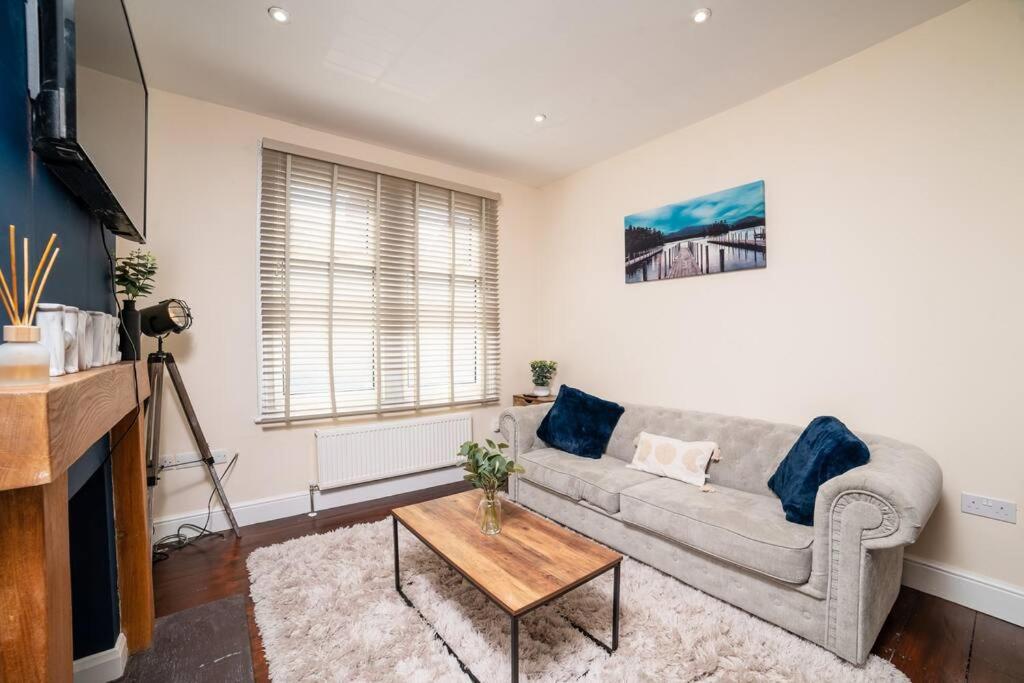 Apartment The home in the heart of Northampton, UK