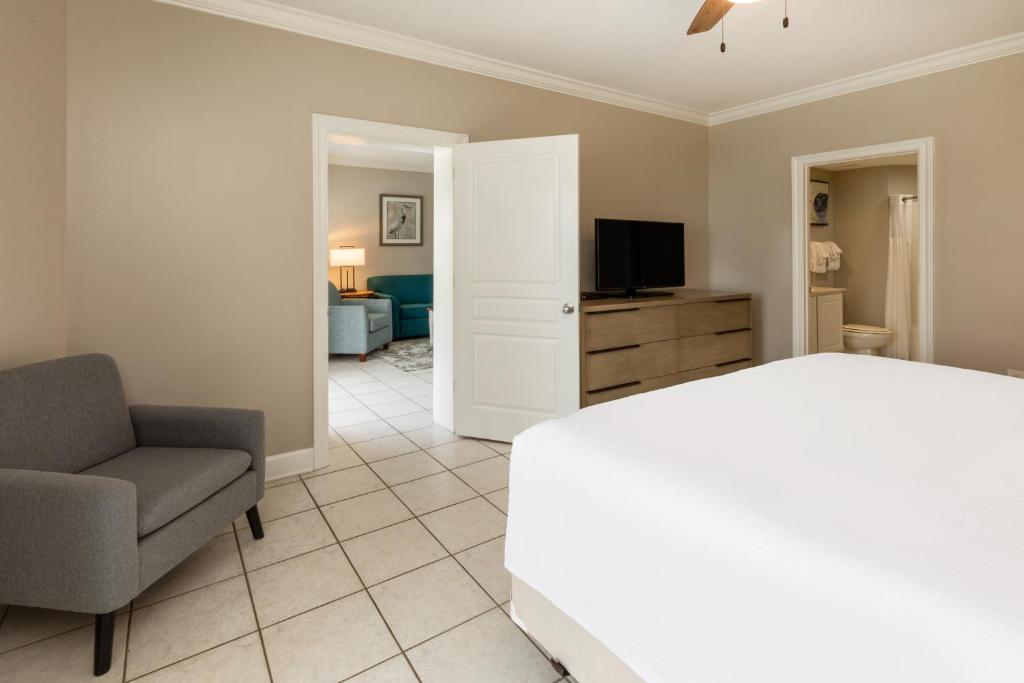Palm Beach Resort Orange Beach a Ramada by Wyndham - Two-Bedroom King Apartment With Ocean View - Non-Smoking