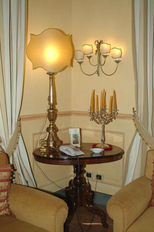 Hotel La Ville - Resim 36