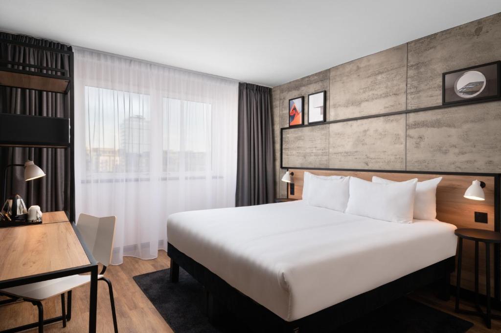 ibis London Earls Court photo