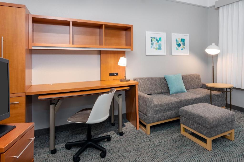 TownePlace Suites Buffalo Airport - Gran Suite King Studio