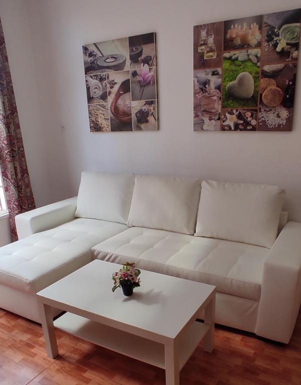 Posezení v ubytování Apartamento "CASA LOS SABANDEÑOS"