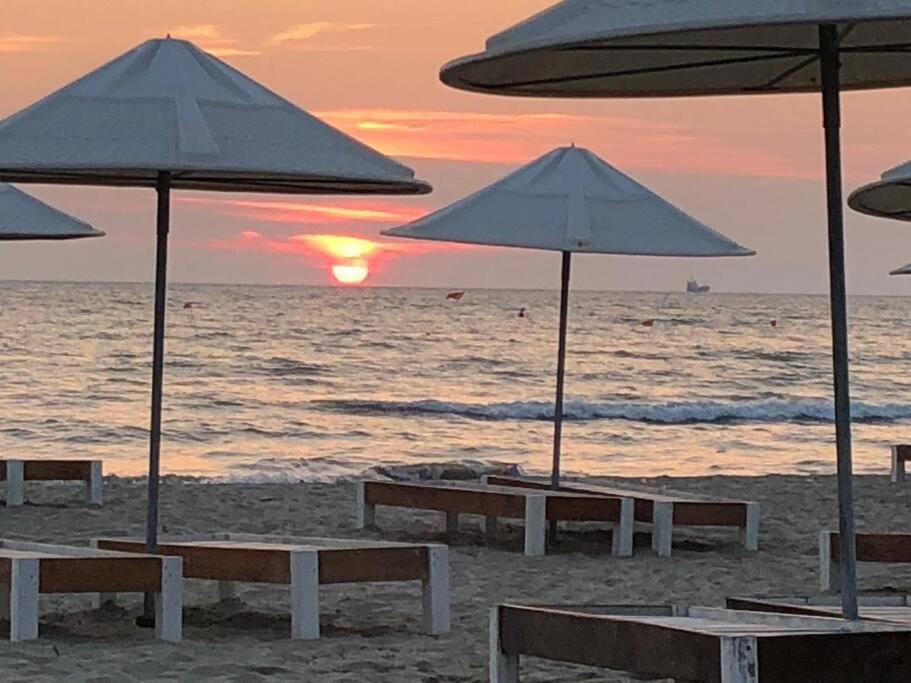 Durres, Golem Beach House - Image 9