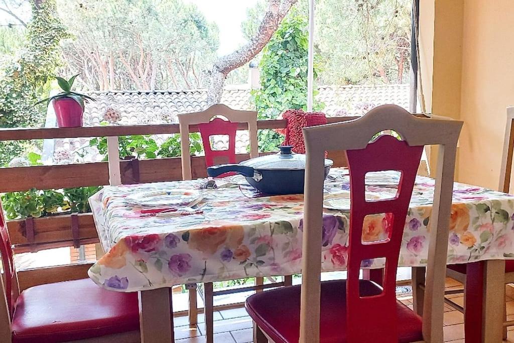 Durres, Golem Beach House - Image 8