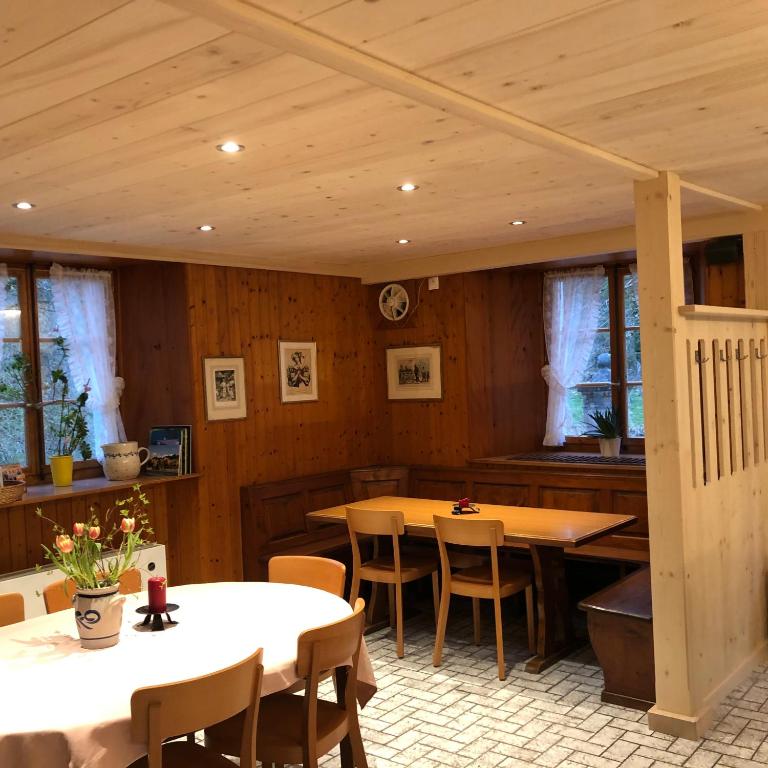 Fotografie z fotogalerie ubytování Auberge de la Bouege v destinaci Le Noirmont