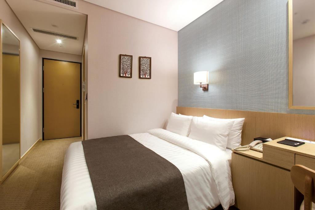 Migliore Hotel Seoul Myeongdong - Standard Double Room