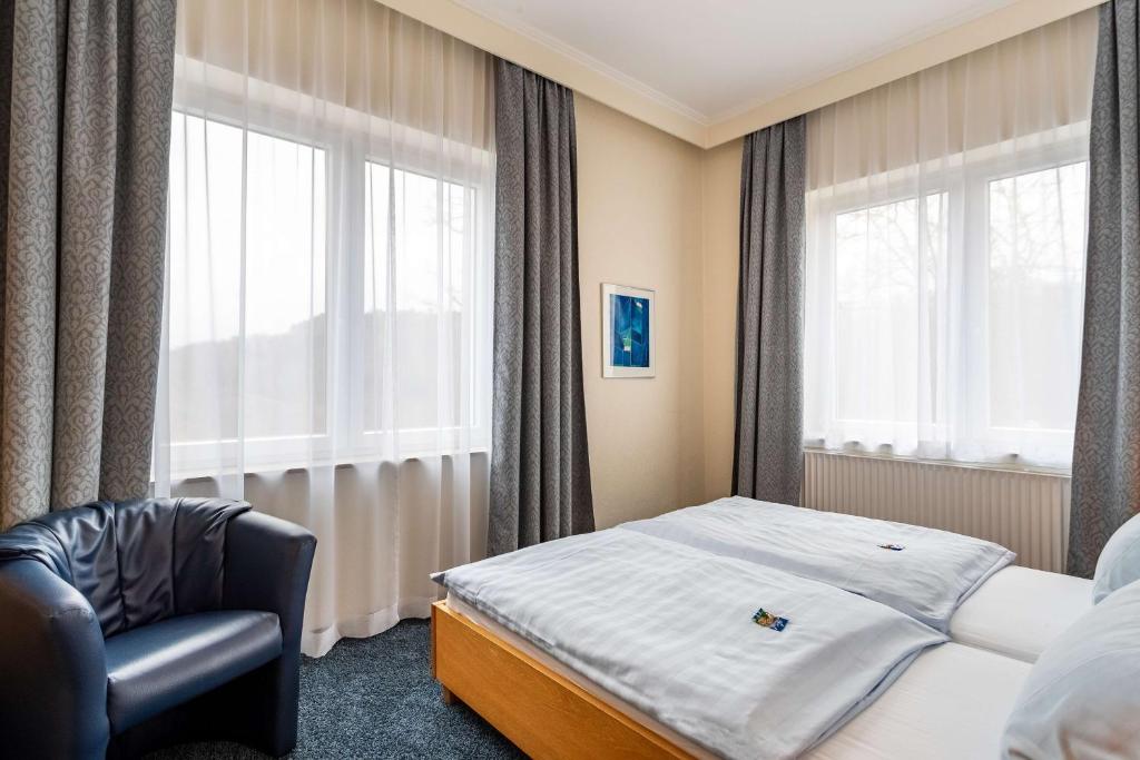 Dorint Parkhotel Siegen - Family Double Room