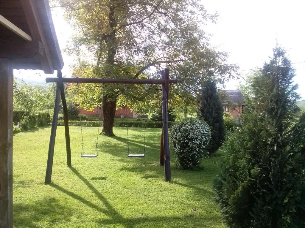 Zahrada ubytování Apartment Smoljanac 12345b