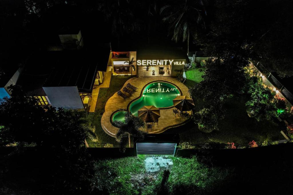 Bazén v ubytování Serenity Villa Dambulla nebo v jeho okolí