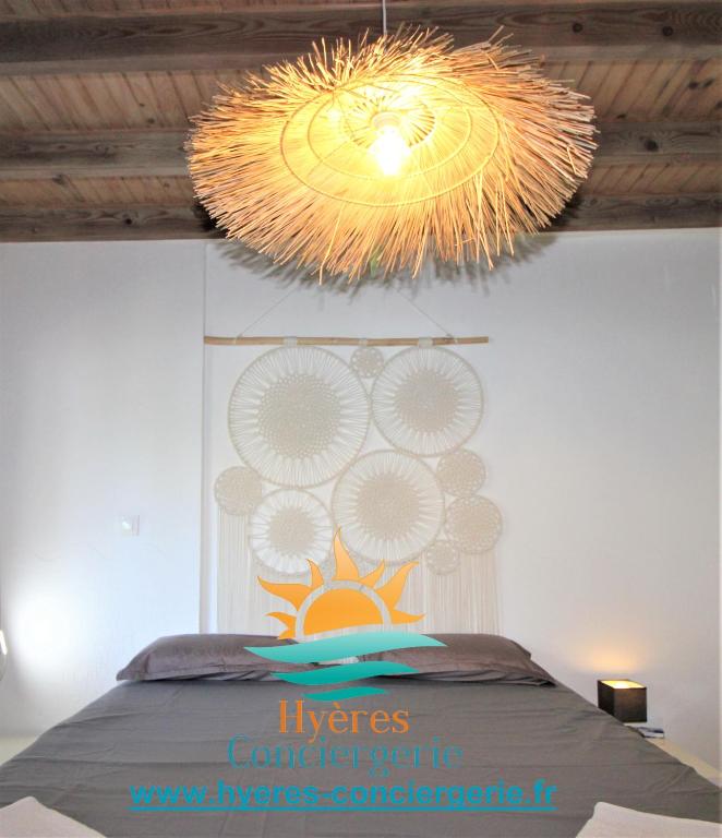 Zdjęcie z galerii obiektu Triplex 2-Port d'Hyères -400m-Clim Wifi Parking BY HC w Hyères