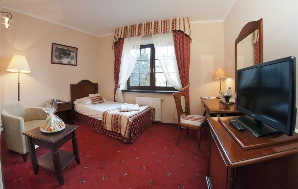 Hotel Żubrówka Spa & Wellness - Chambre Simple