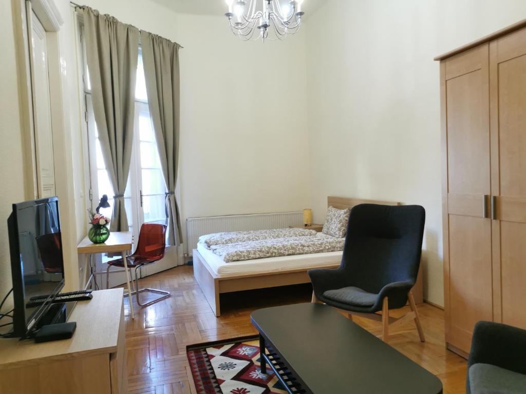 Andrassy Suite 1061 Budapest, Jókai tér 4. kép - 1