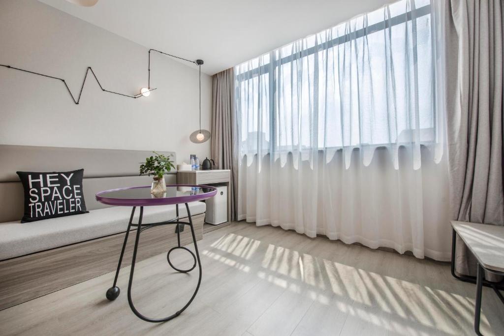 Fotografie z fotogalerie ubytování Atour Hotel Zhuhai Gongbei Port Fuhuali CBD v destinaci Ču-chaj