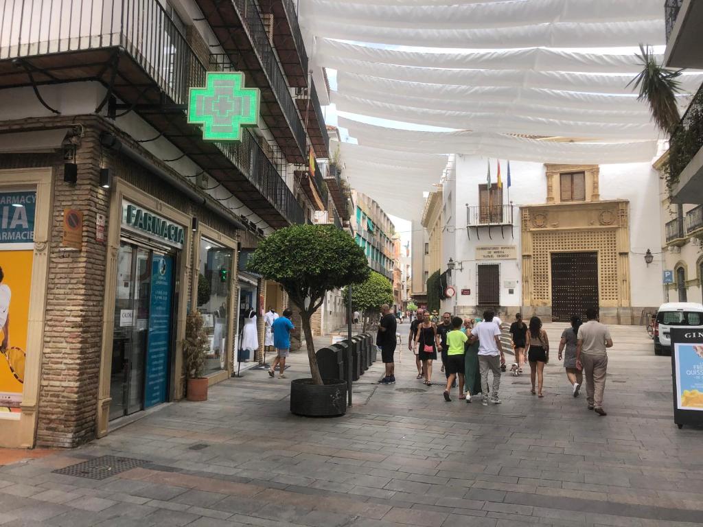 Entre el Centro y la Mezquita Totalmente climatizado Parking Gratuito - 5