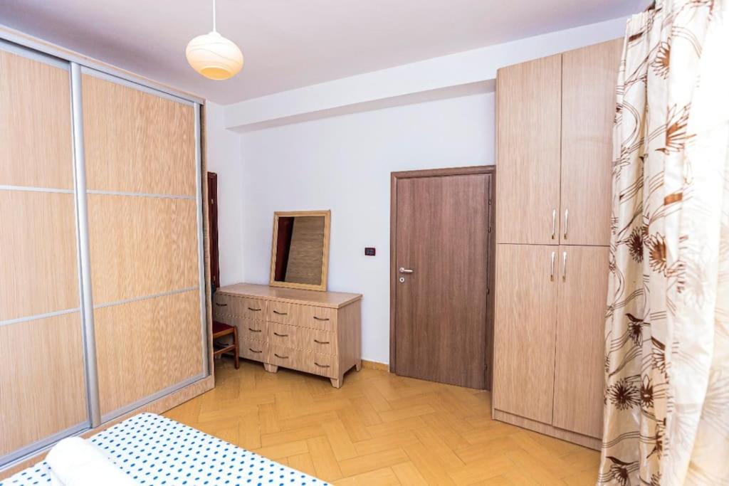 Apartament in the center of city 1 - Image 5