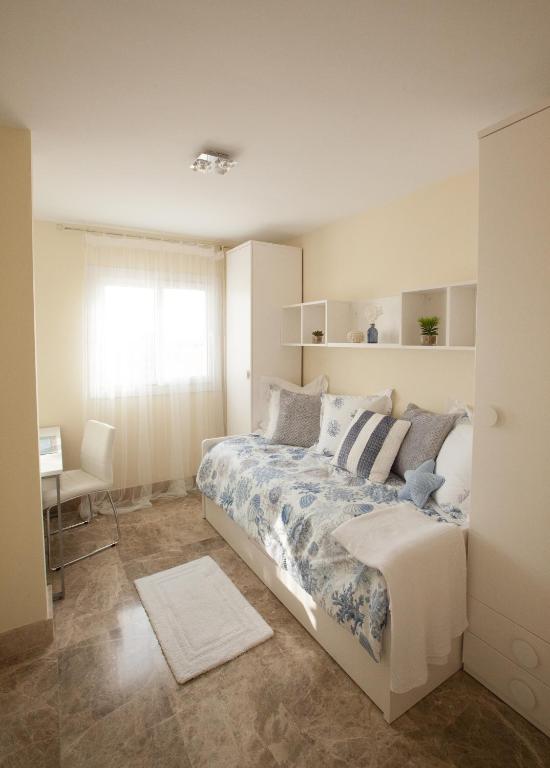 Posteľ alebo postele v izbe v ubytovaní Almerimar Porto Fino - Appartement de luxe, vue mer